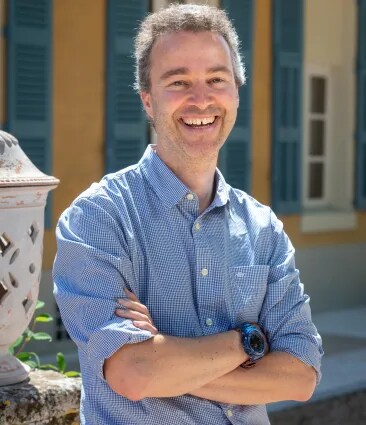 Bertrand Léon at Château d’Esclans standing in front of the estate building