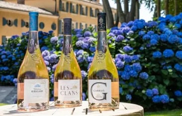 Forbes ranking Château d’Esclans among the world’s best wineries, recognising its leadership in premium Provence rosé.